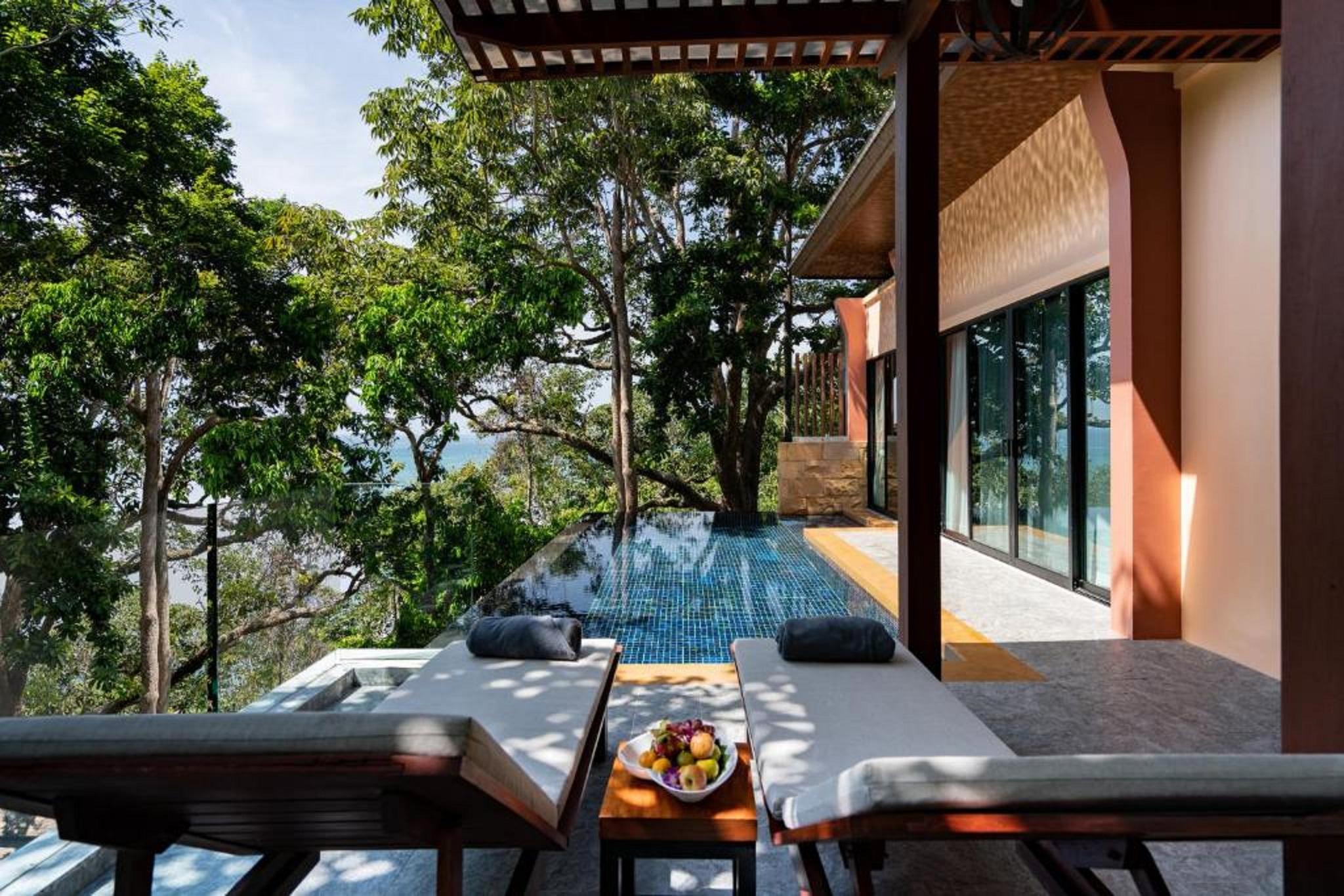 Avani Ao Nang Cliff Krabi Resort Exterior foto