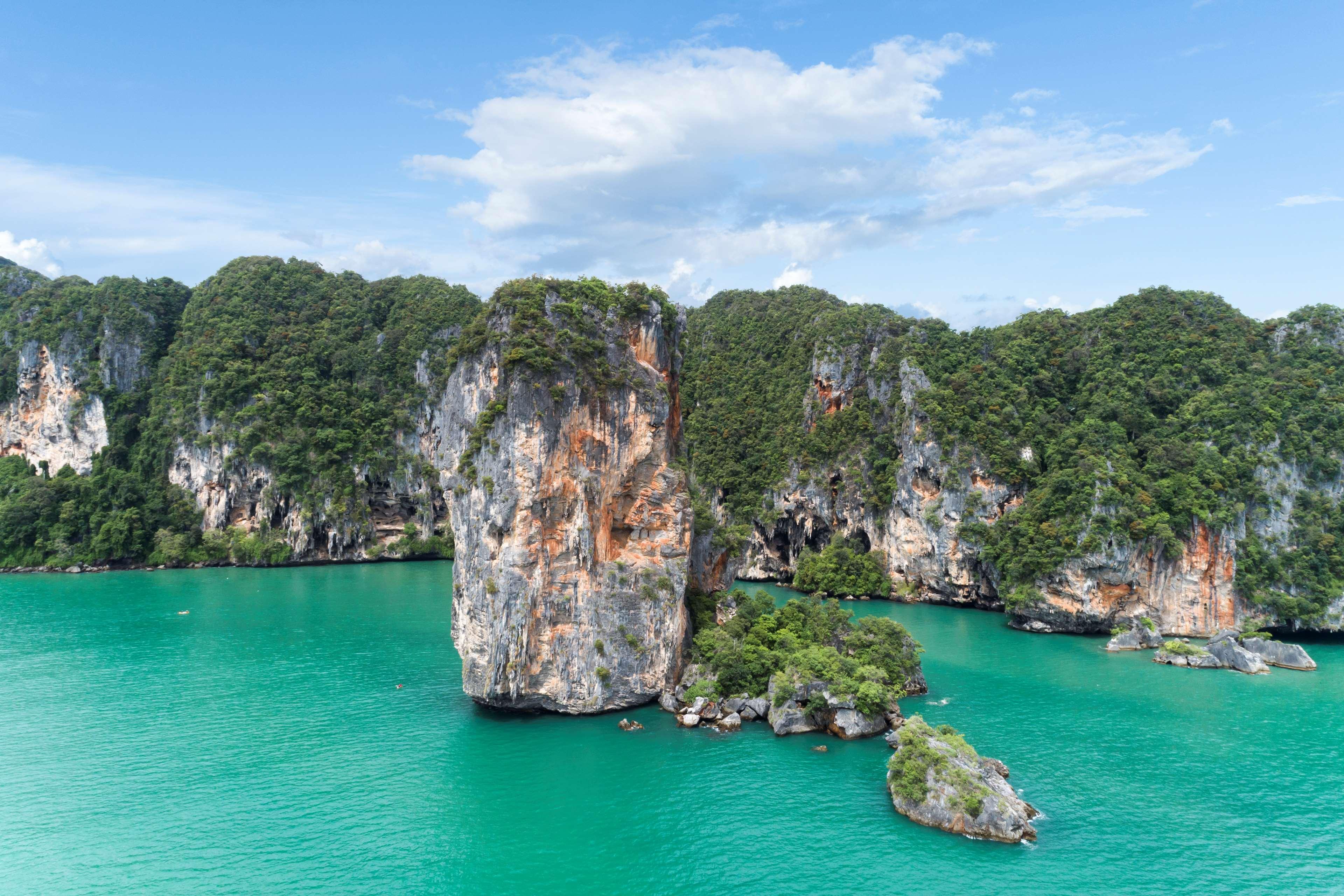 Avani Ao Nang Cliff Krabi Resort Exterior foto