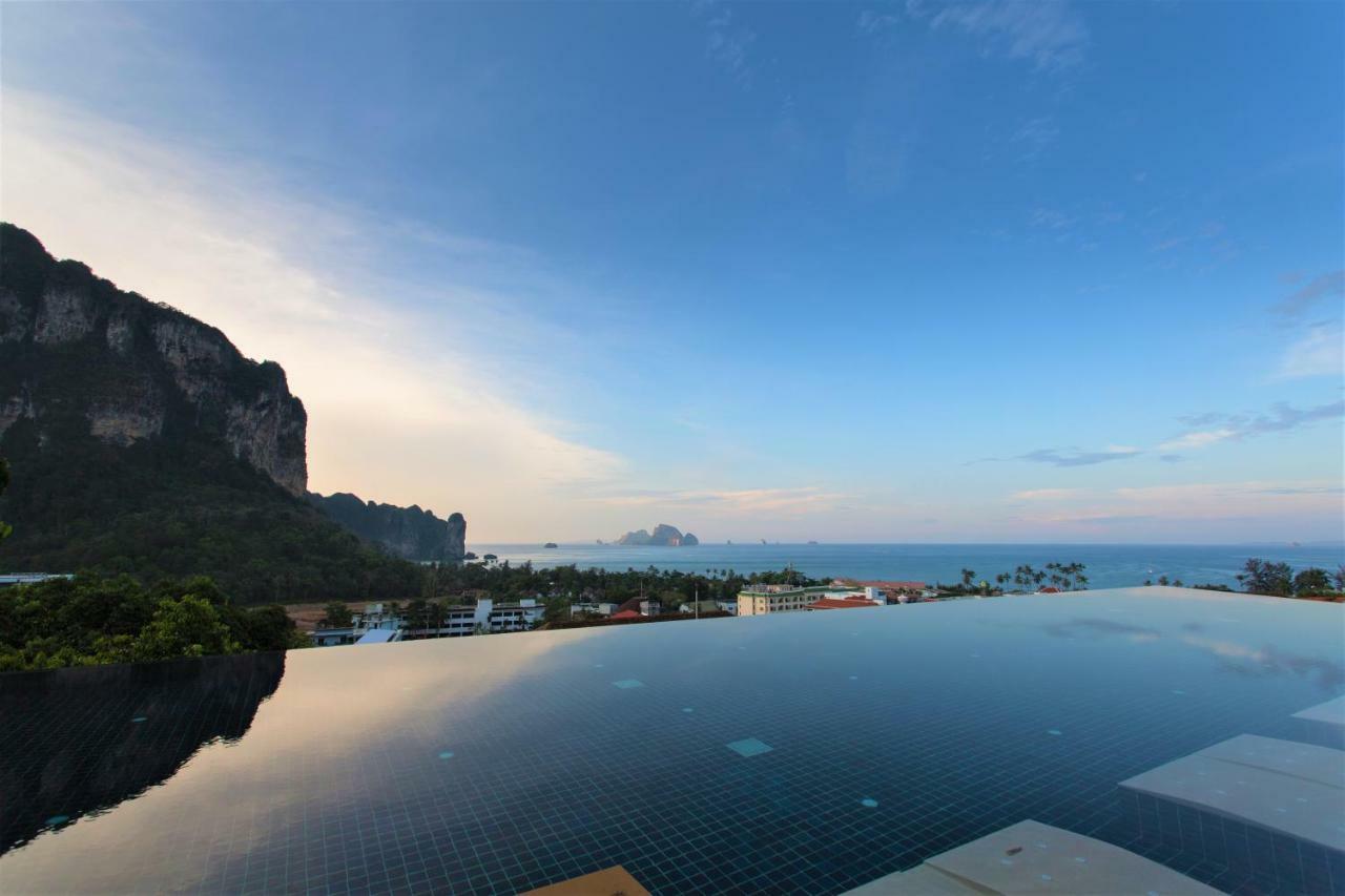 Avani Ao Nang Cliff Krabi Resort Exterior foto